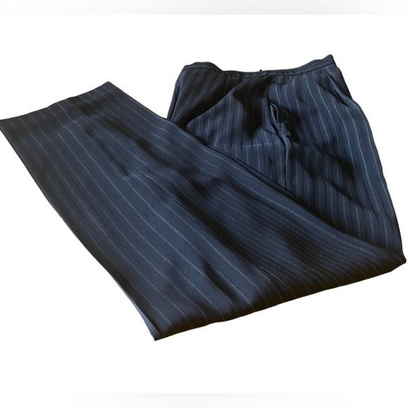 Worthington fully lined 2-piece dark blue and white pinstripe pantsuit, size 10 - Picture 1 of 9